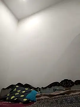 Saniya Gi online show from 03/28/26, 04:28