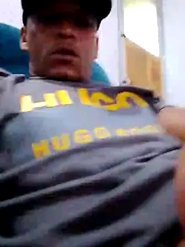 Snapshot of Rodr_go14 chatting on 04/13/26, 12:21 Rodr go14 online show from 04/13/26, 12:21