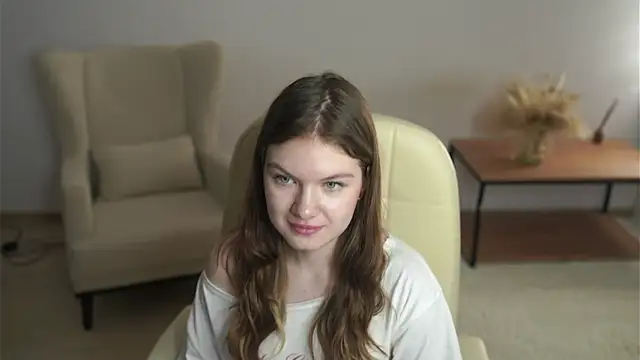 Snapshot of BrennaReul chatting on 02/25/26, 02:16 BrennaReul online show from 02/25/26, 02:16