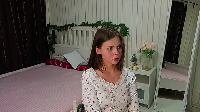 EarthaLevra online show from 03/25/26, 09:21