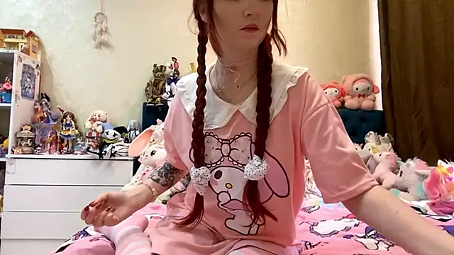 AlisaHoshiCos online show from 04/17/26, 08:17