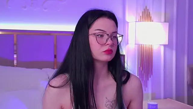 CindyMil online show from 07/04/26, 06:19