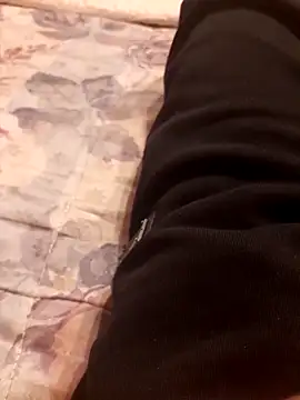 ilcazzone32 online show from 02/24/26, 07:45