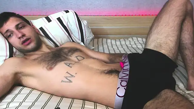 DarkRogue19 online show from 04/17/26, 05:10