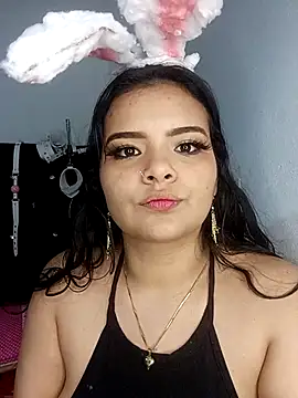 Emily Rouse23 online show from 04/16/26, 02:56