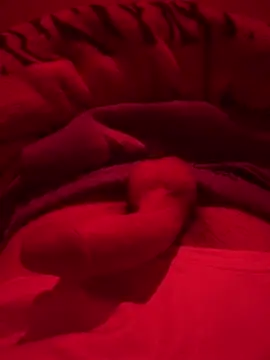 689Nika online show from 03/12/26, 07:53