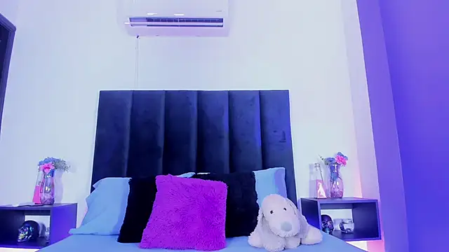 scarlet  ray  online show from 03/11/26, 11:49