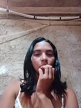 valentina gomez1 online show from 05/14/26, 01:07