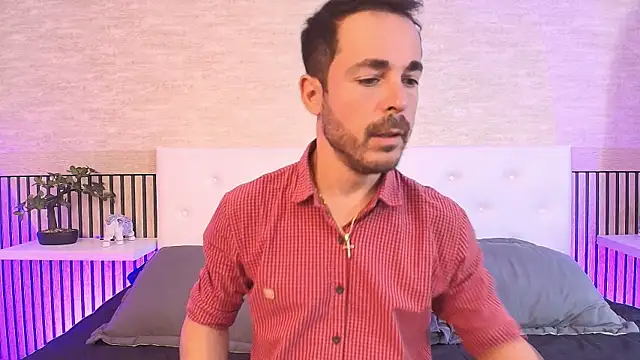 Adams Sanz online show from 04/07/26, 07:14