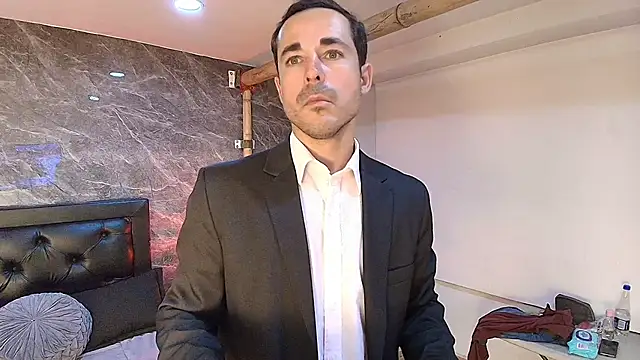 Adams Sanz online show from 05/26/26, 07:10