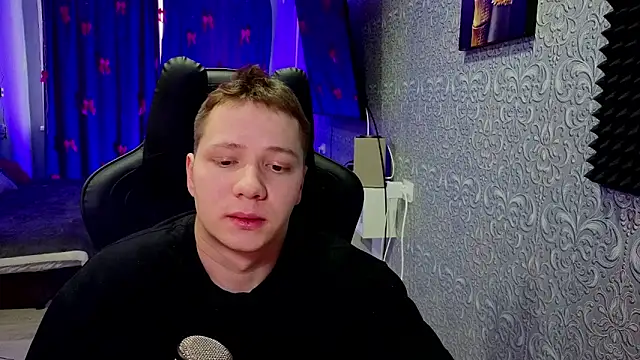 Snapshot of Karl_Night_ chatting on 02/24/26, 06:55 Karl Night online show from 02/24/26, 06:55