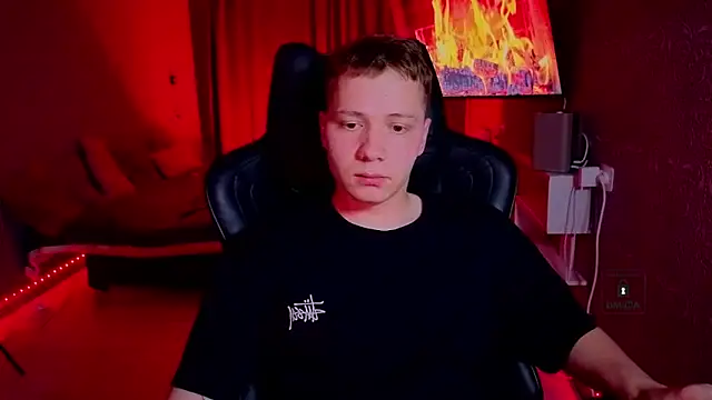Karl Night  online show from 05/10/26, 06:24