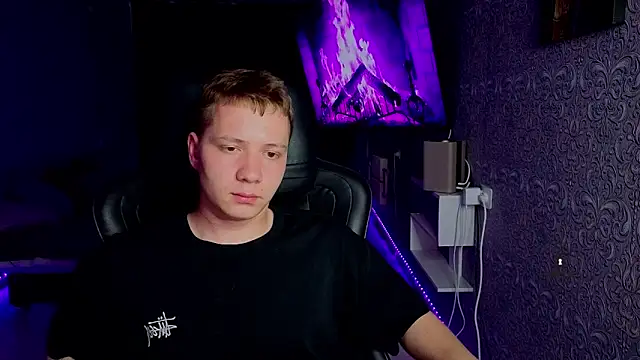 Karl Night  online show from 05/14/26, 06:47