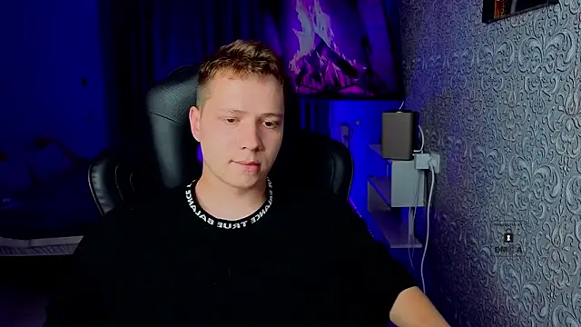 Karl Night  online show from 06/06/26, 07:29