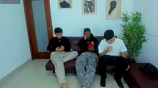 nobodyknows01 online show from 02/25/26, 12:37