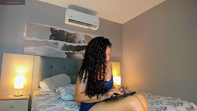 JeiLovee online show from 05/22/26, 11:27