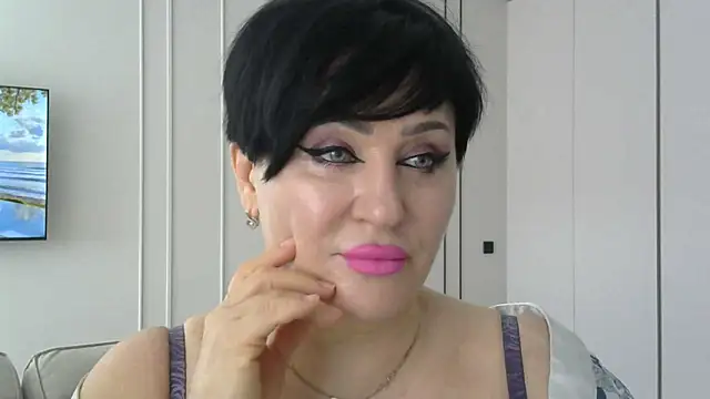 Snapshot of Kleotempt chatting on 05/18/26, 11:49 Kleotempt online show from 05/18/26, 11:49