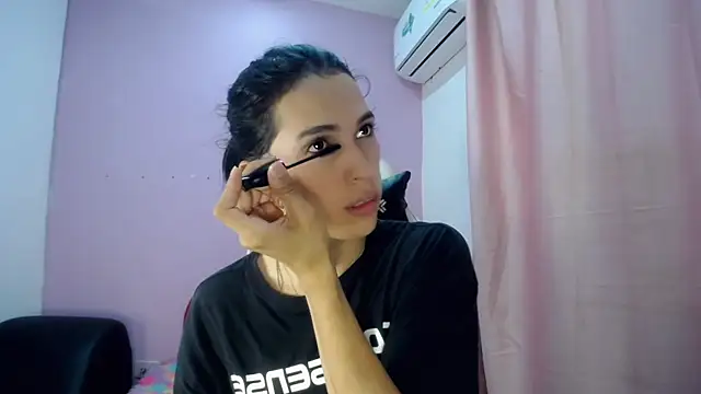 Larry craft online show from 03/31/26, 08:42