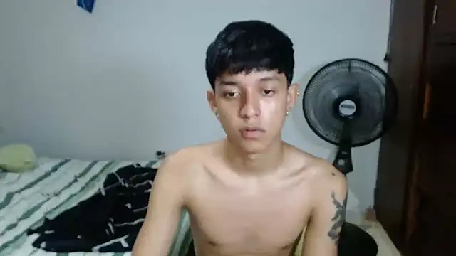 cute jisus online show from 03/03/26, 12:06