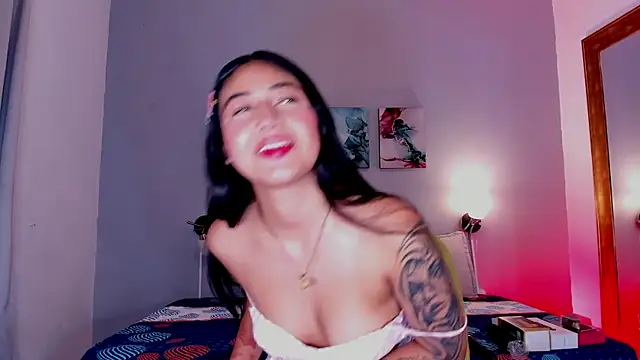 KimTaylorW online show from 04/29/26, 12:37