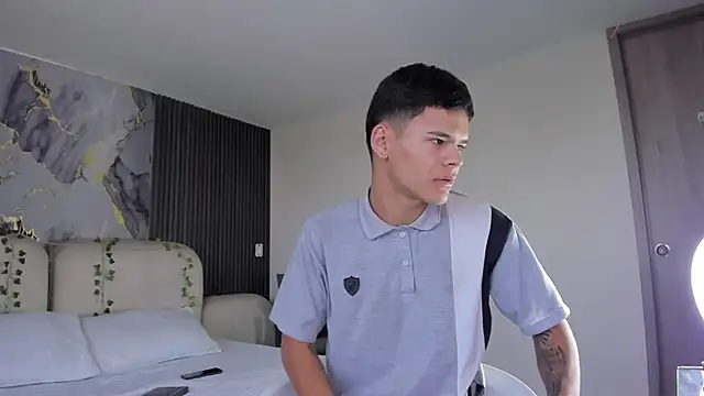 DylanRoyce  online show from 03/15/26, 12:55