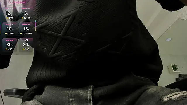 DylanRoyce  online show from 05/26/26, 01:07