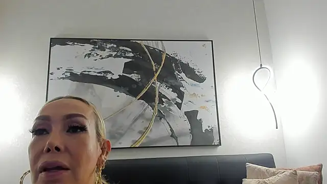 SophiMarin online show from 04/10/26, 11:04