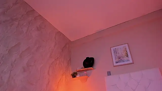 Snapshot of Dollhell chatting on 03/19/26, 11:14 Dollhell online show from 03/19/26, 11:14