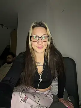 nunezlucx online show from 03/29/26, 01:38