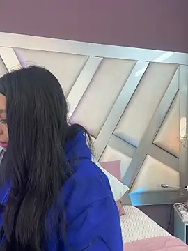 Ashleeyprincess01 online show from 04/01/26, 11:55