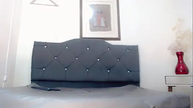 Emma Boms online show from 03/11/26, 03:34