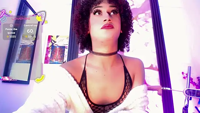 Emma Boms online show from 05/27/26, 03:25