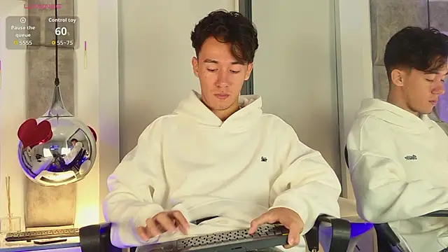 Austin Reedss online show from 03/24/26, 12:21