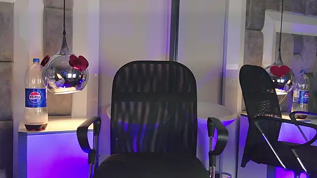 Austin Reedss online show from 04/13/26, 12:43