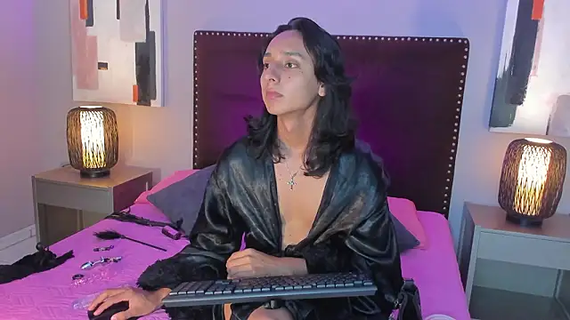 Snapshot of Elisasue chatting on 03/02/26, 04:03 Elisasue online show from 03/02/26, 04:03