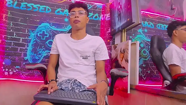 Snapshot of alex_blasze chatting on 02/27/26, 03:28 alex blasze online show from 02/27/26, 03:28