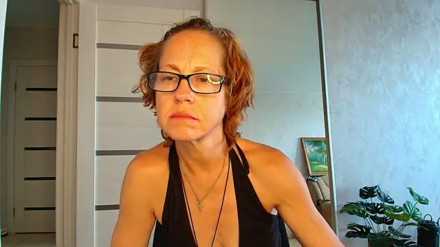LioraWeiss online show from 07/08/26, 07:02