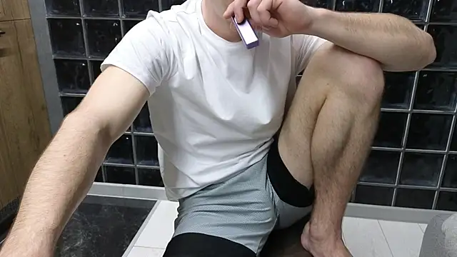 chantatummm online show from 04/20/26, 03:04