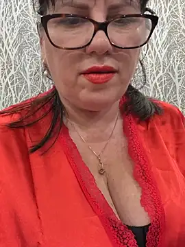 expensive lady online show from 06/03/26, 06:13