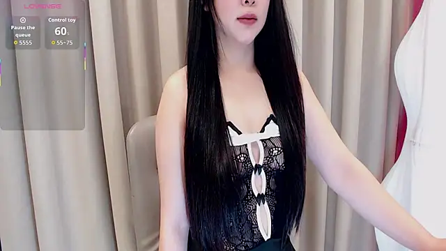 daniela-rush online show from 03/25/26, 01:22