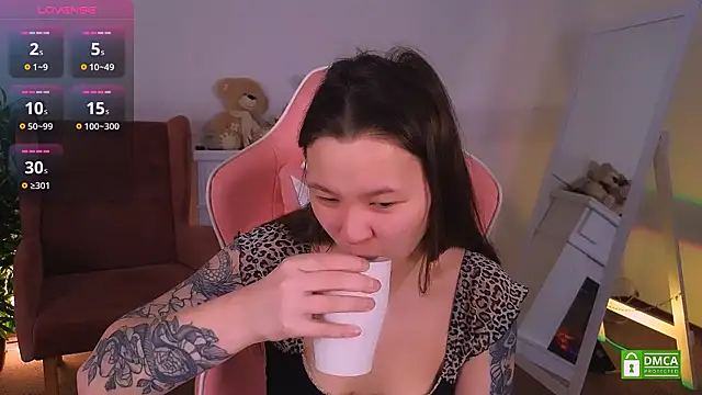 Snapshot of Maya_soft chatting on 04/15/26, 06:09 Maya soft online show from 04/15/26, 06:09