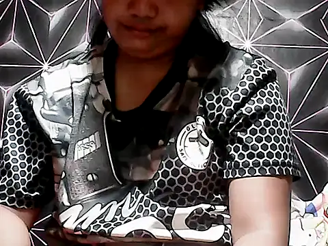 Flowerbebe online show from 06/06/26, 01:27