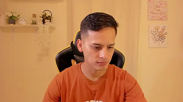 sexy andres01 online show from 02/26/26, 01:54