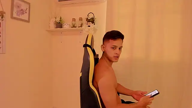 sexy andres01 online show from 03/09/26, 03:27