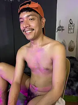 Snapshot of asian_darlingcummersxXx chatting on 07/13/26, 05:38 asian darlingcummersxXx online show from 07/13/26, 05:38