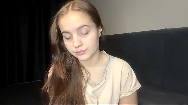 Snapshot of LowriseZiziphus chatting on 03/03/26, 03:18 LowriseZiziphus online show from 03/03/26, 03:18