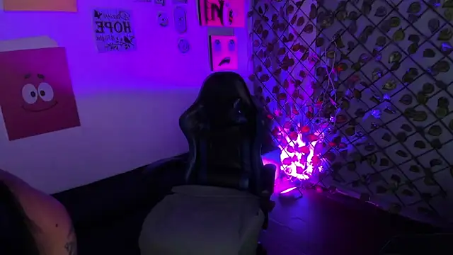 Megan Collinss1 online show from 03/07/26, 06:49