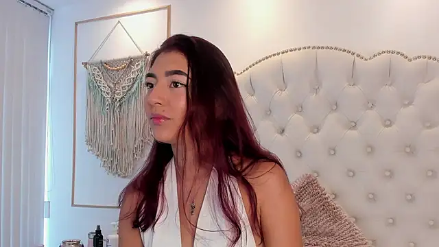 Sara funy online show from 03/16/26, 12:31