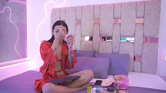 liasuaza online show from 03/29/26, 12:38