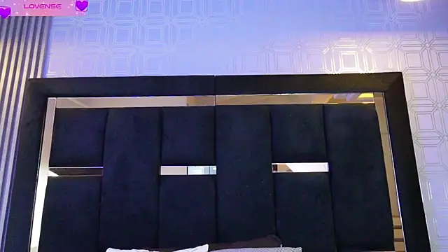 Dark Eros  online show from 04/07/26, 03:51